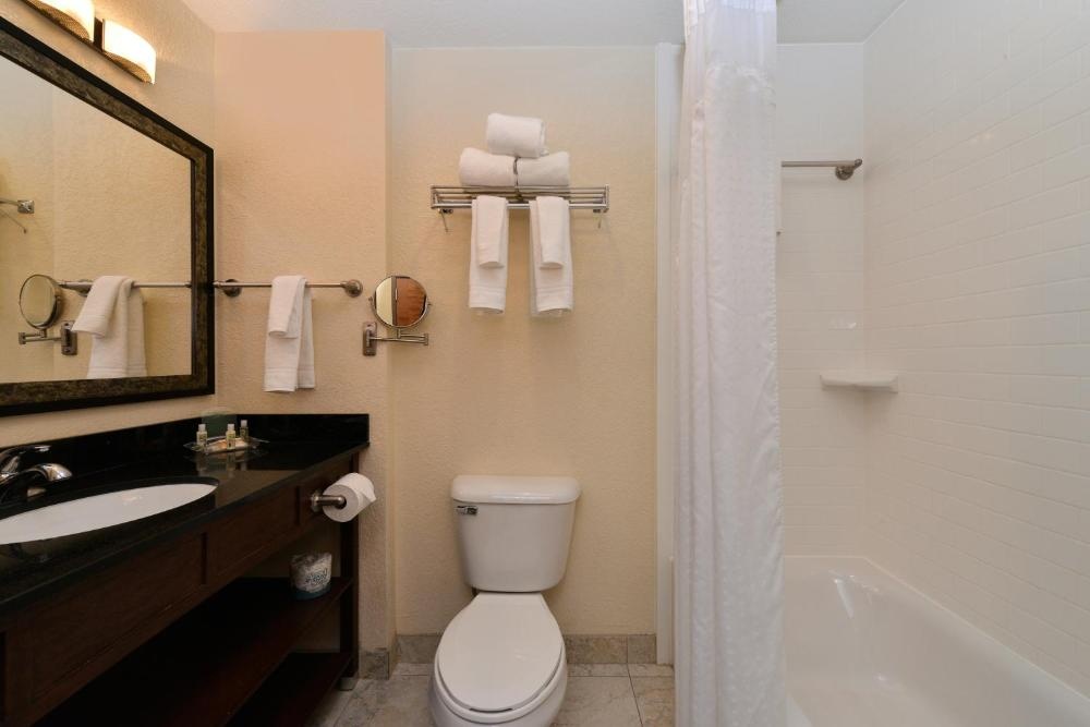 Holiday Inn Montgomery South Airport Image 35