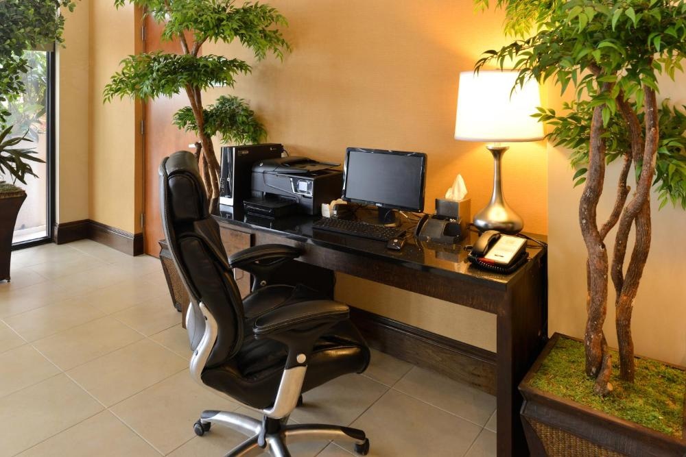 Holiday Inn Montgomery South Airport Image 6